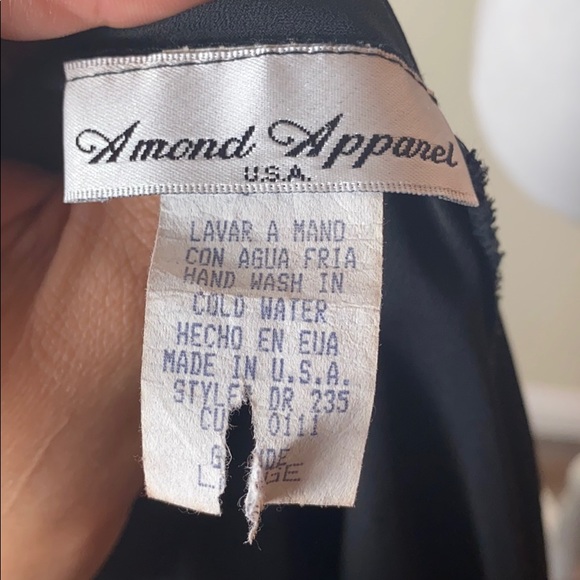 Amond Apparel U.S.A Dress - Picture 5 of 5